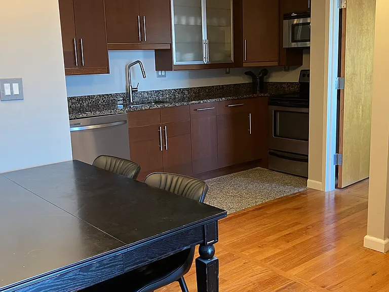 184 Pequot Ave #210 — Photo 21