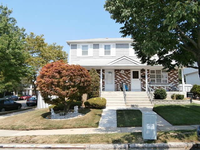 1st image of 155 E Figurea Ave