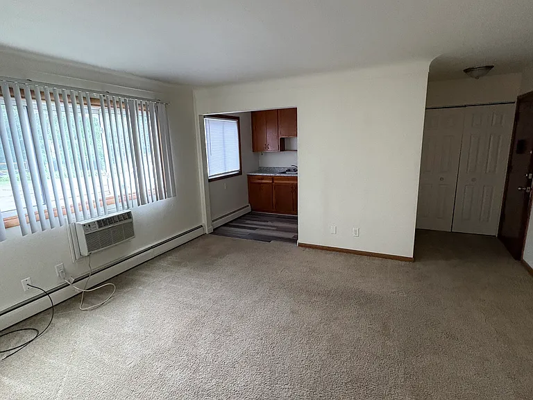 602 Cross Ave #4 — Photo 3
