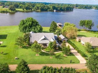 373 County Road 1130, Mount Pleasant, TX 75455