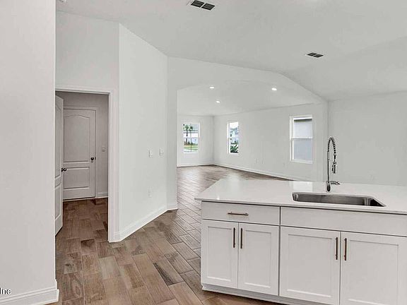 5th image of 2839 WILD PINE Lane