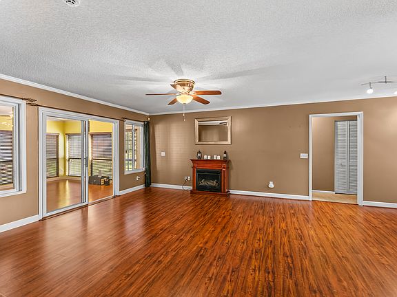 4th image of 2076 Soth Fork Dr