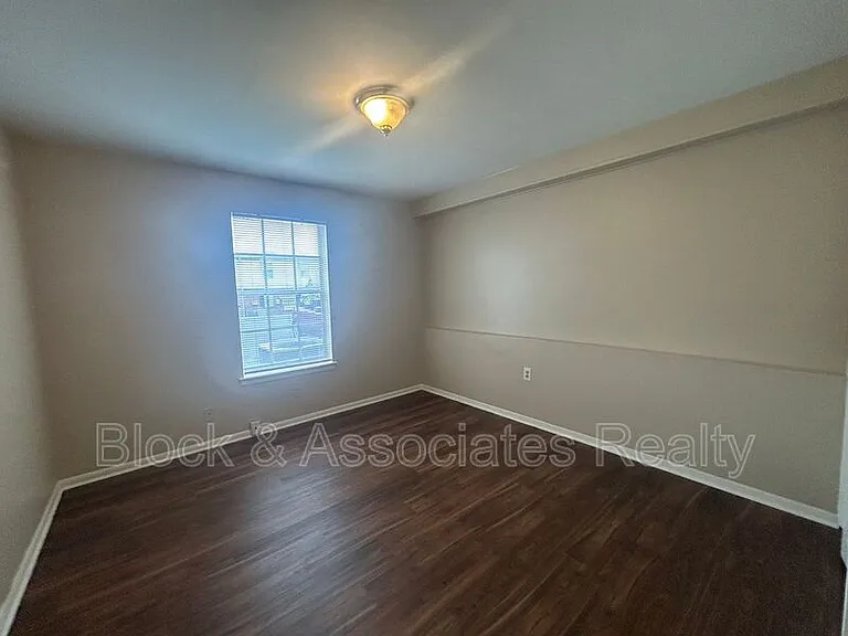 3824C W Country Club Rd — Photo 4