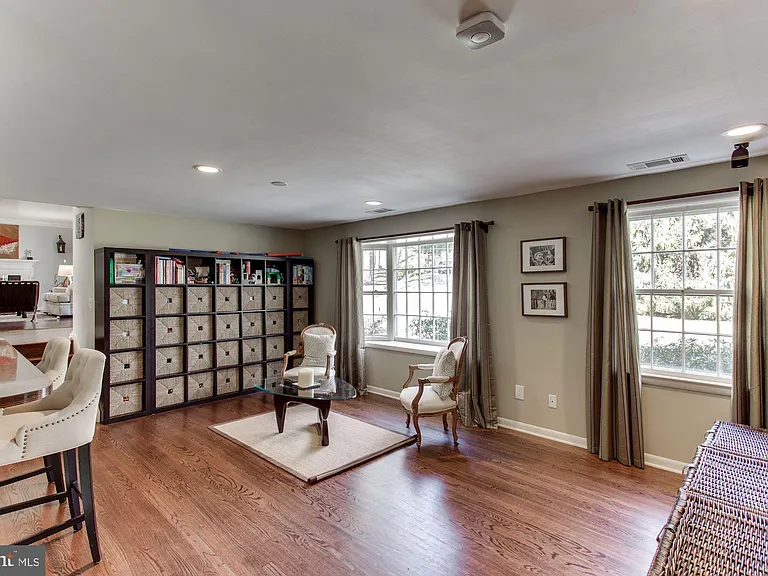 7510 Shadywood Rd — Photo 29