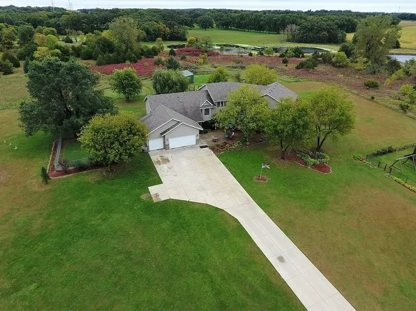 14354 Cushing Ave NW, Monticello, MN 55362