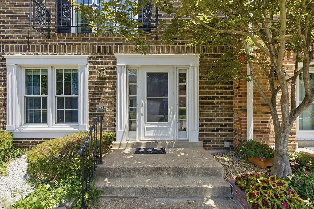 2 bed, 1888 sqft, $2,000 — Photo 4