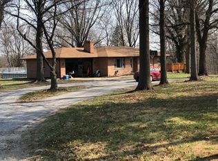 528 Possum Trot Rd, O'Fallon, MO 63366