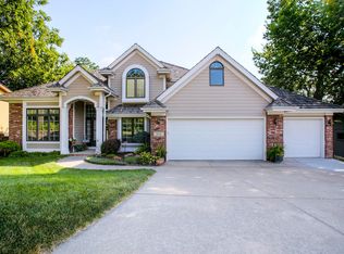 824 Ironwood Ct, Council Bluffs, IA 51503