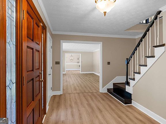 4th image of 264 Bellemont Dr SW