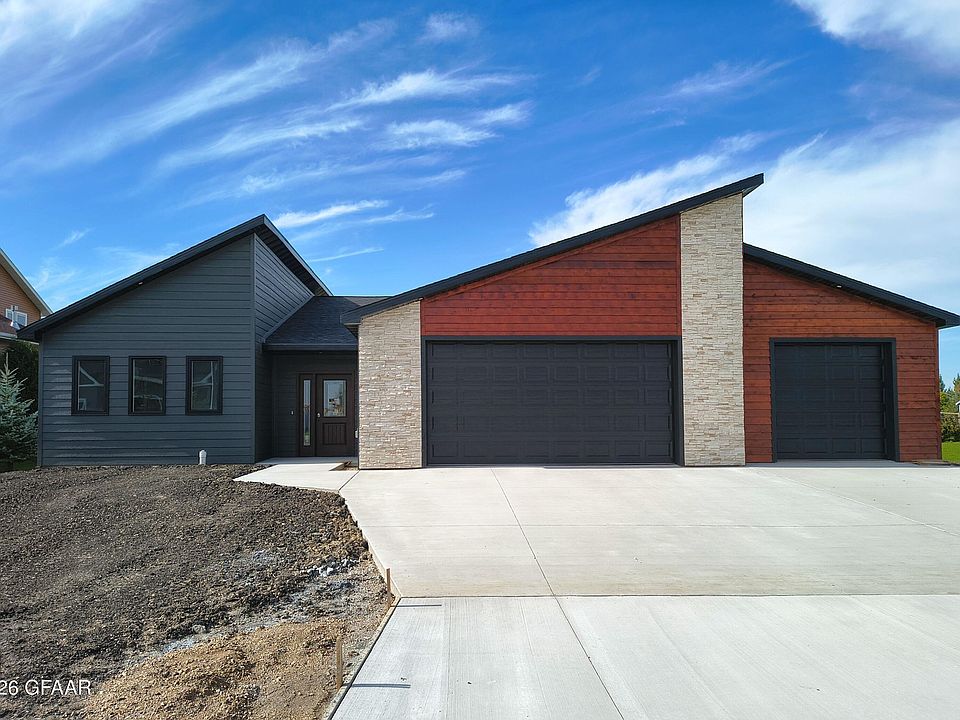 1st image of 2501 Troon Cir NW
