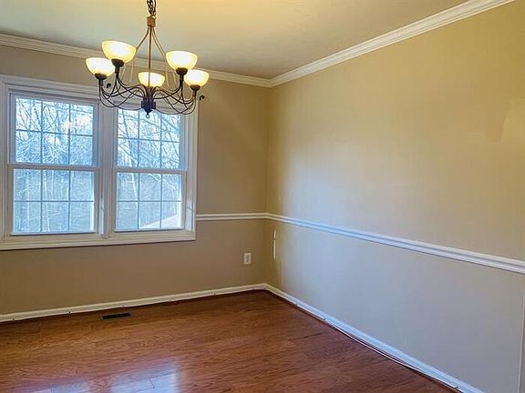 5th image of 6064 River Forest Dr