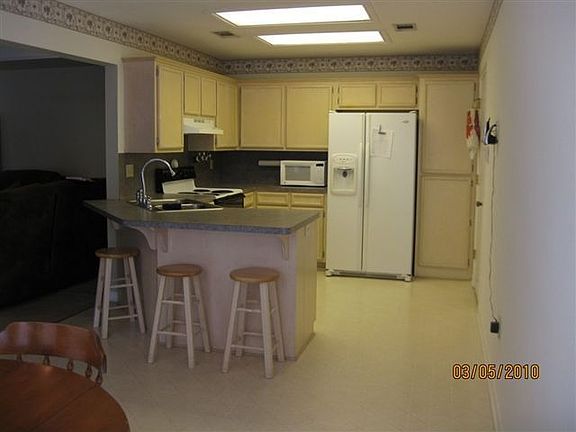 3rd image of 3116 Avenue B