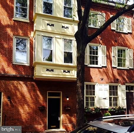 1st image of 537 Delancey St #3F
