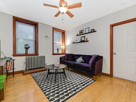5th image of 2150 W Shakespeare Ave APT 1C