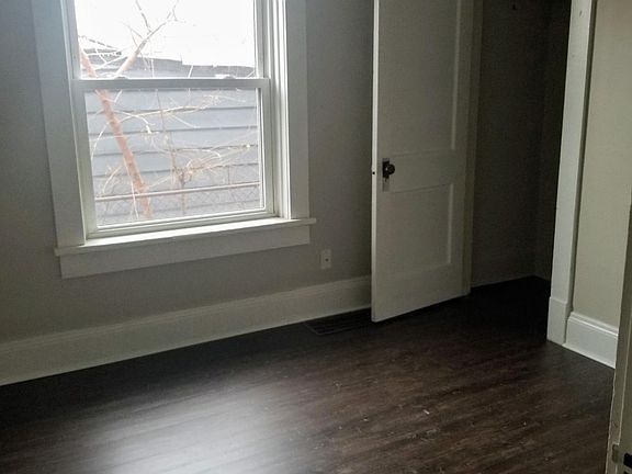 3rd image of 2701 Seymour Ave APT 1