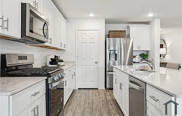 15965 Dauntless Cove Dr — Photo 5