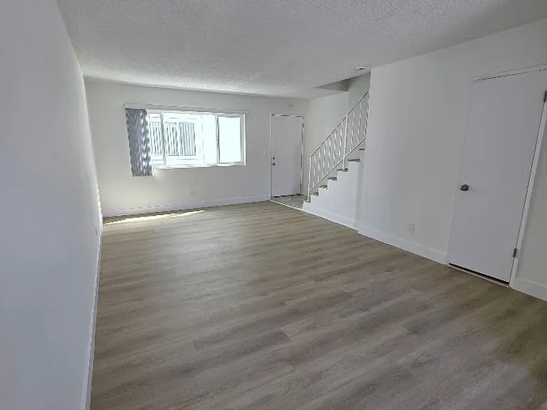 3505 Emerald St — Photo 26