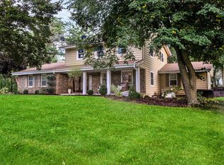 17025 W Sundown Dr, New Berlin, WI 53151