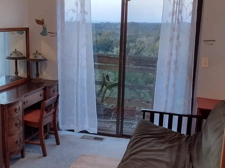 130 Outlook Rdg — Photo 2