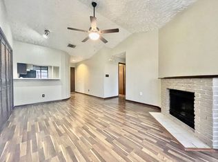 430 Lindsey St #4B, San Marcos, TX 78666