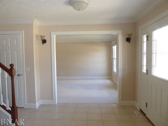 3rd image of 3803 Baldocchi Dr