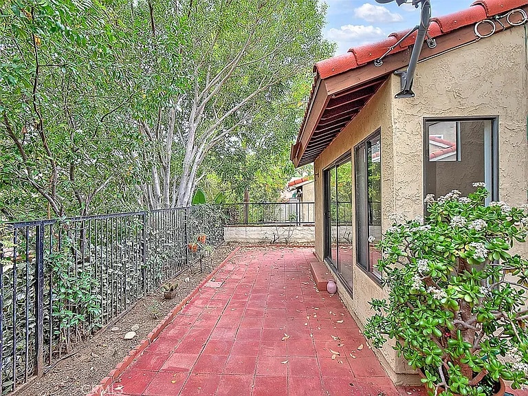 1548 Vallecito — Photo 15