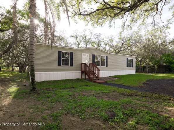3325 Keye Dr, Spring Hill, FL 34606