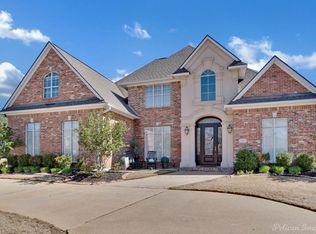 536 Parklane Dr, Bossier City, LA 71111