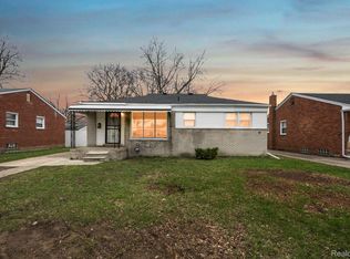 321 Central St, Inkster, MI 48141