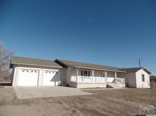 544 Park St, Holly, CO 81047