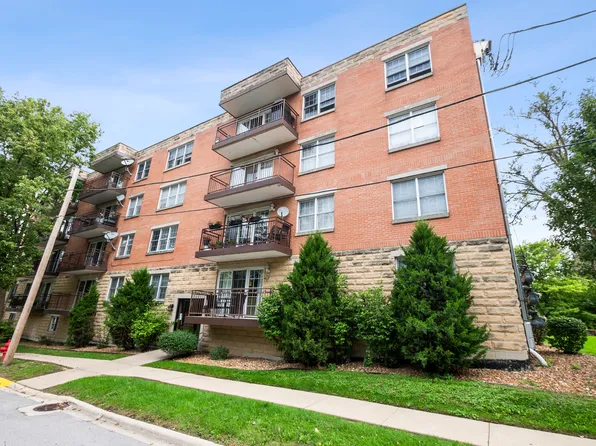 8733 Willow Blvd APT 1C, Willow Springs, IL 60480