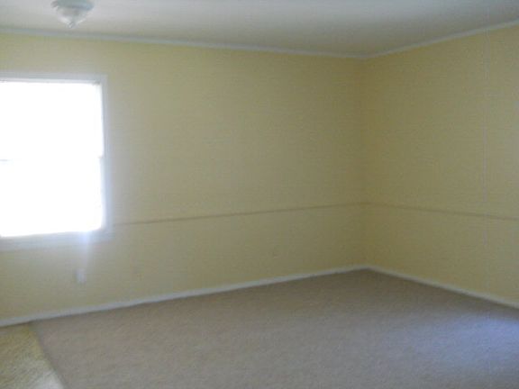 3rd image of 101 Rosemary Ave