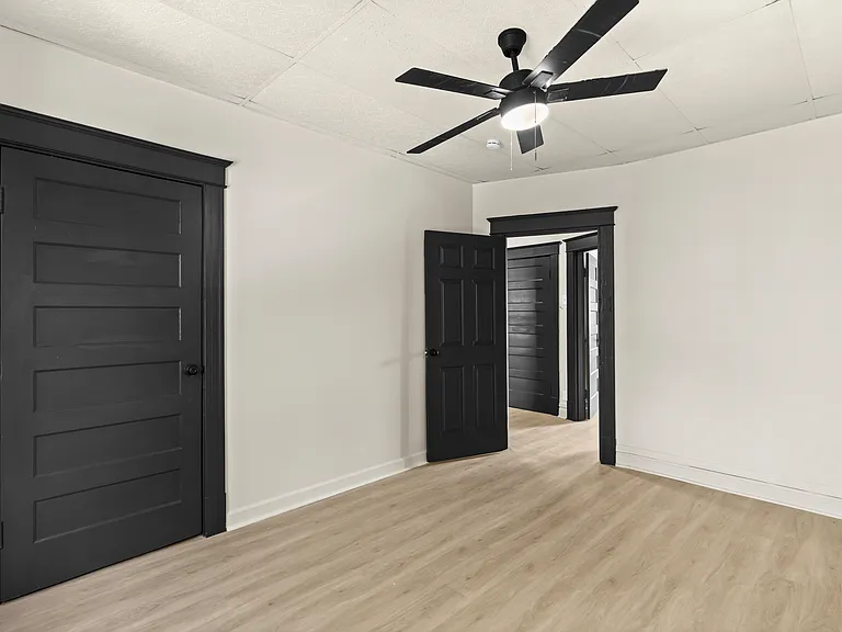 3709 Hydraulic Ave #2 — Photo 7