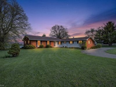 8675 W Smith Rd, Medina, OH, 44256