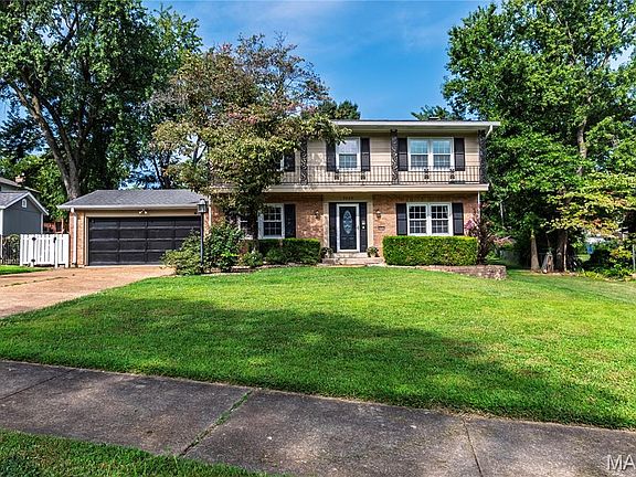 2nd image of 9047 Lowill Ln