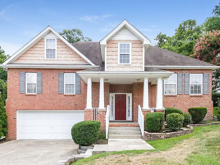 2621 Mountain Dale Ct — Photo 1