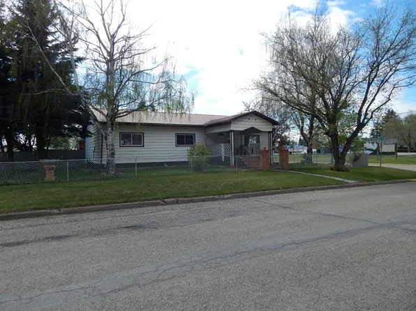 2222 E 21st St, Bowden, AB T0M 0K0