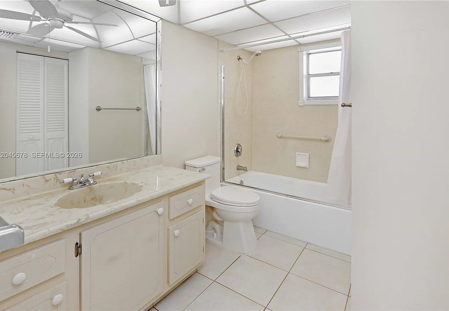 Danians South Condo — Photo 4