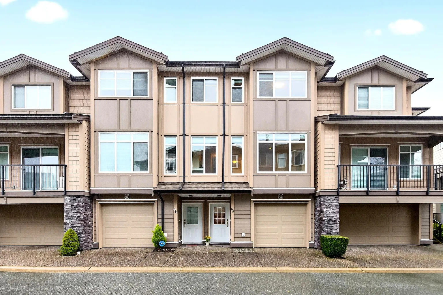 22865 Telosky Ave #69 photo 1