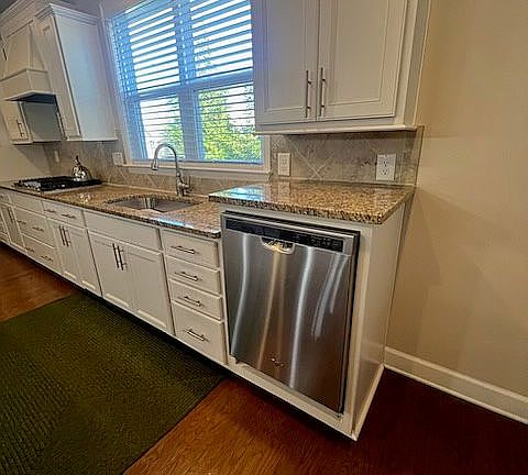5th image of 800 Firefly Ct