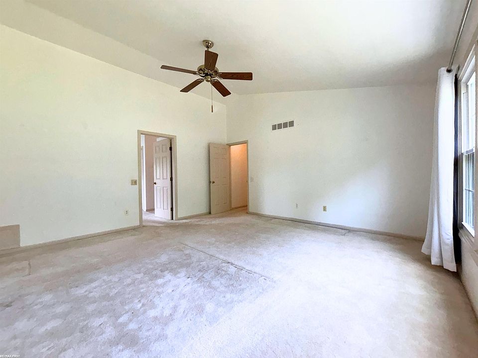2356 Pleasant View Dr, photo 17