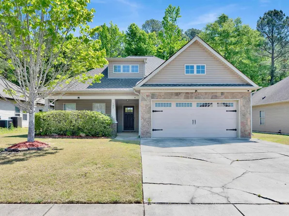 145 Stonebriar Dr, Calera, AL 35040