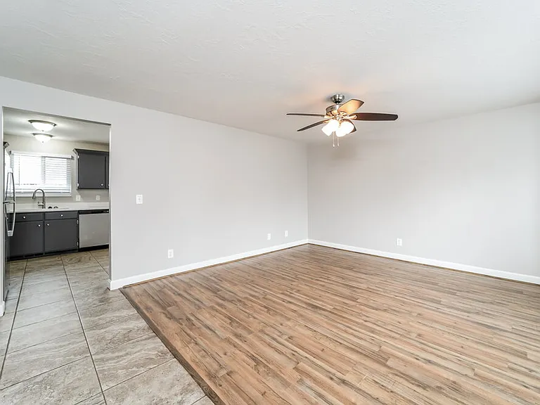 10318 S Leilani Dr — Photo 6