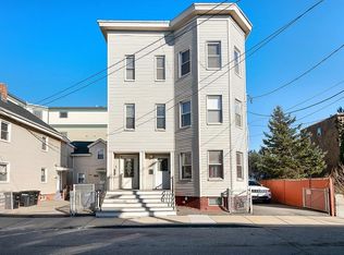 422 Norfolk St, Somerville, MA 02143