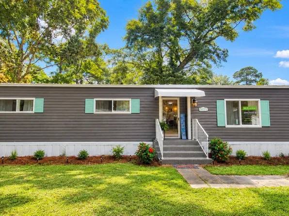 3031 Salem Circle, Murrells Inlet, SC 29576