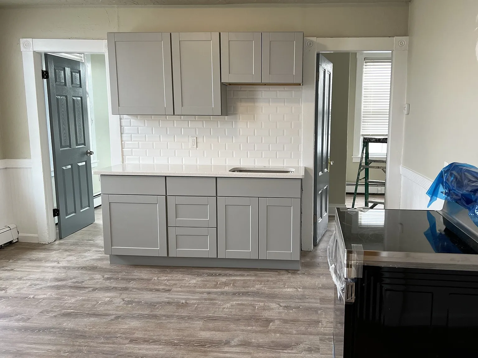 485 Bridge St — Photo 1
