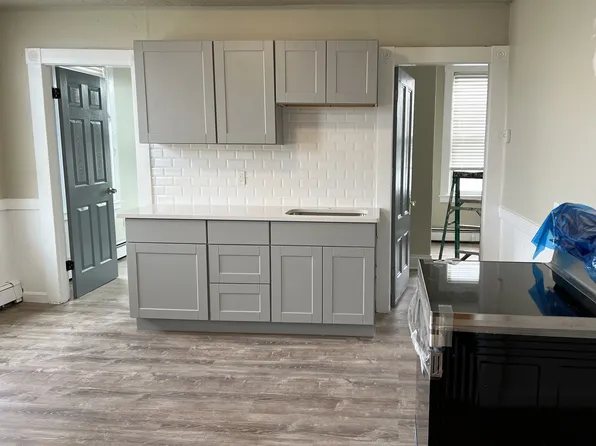 485 Bridge St #3-8, Lowell, MA 01850