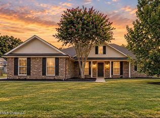 7692 Brierfield Dr E, Southaven, MS 38672