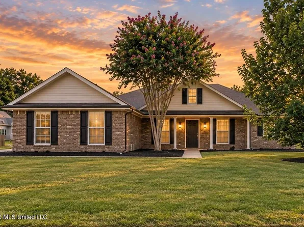 7692 Brierfield Dr E, Southaven, MS 38672