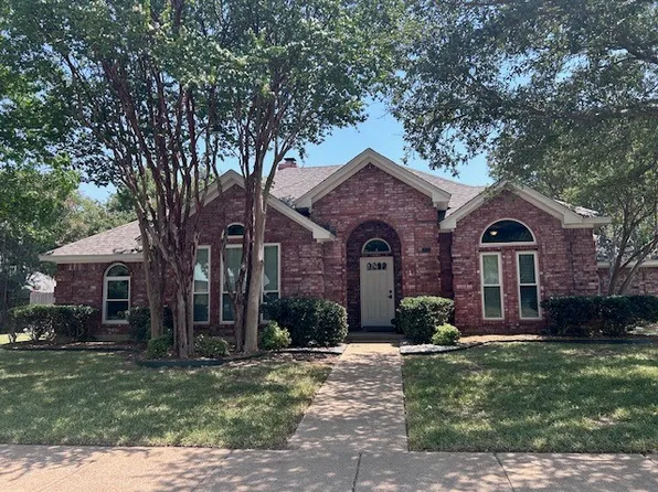 1321 Oak Harbor Blvd, Azle, TX 76020